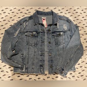 Jean Jacket in Women’s Medium